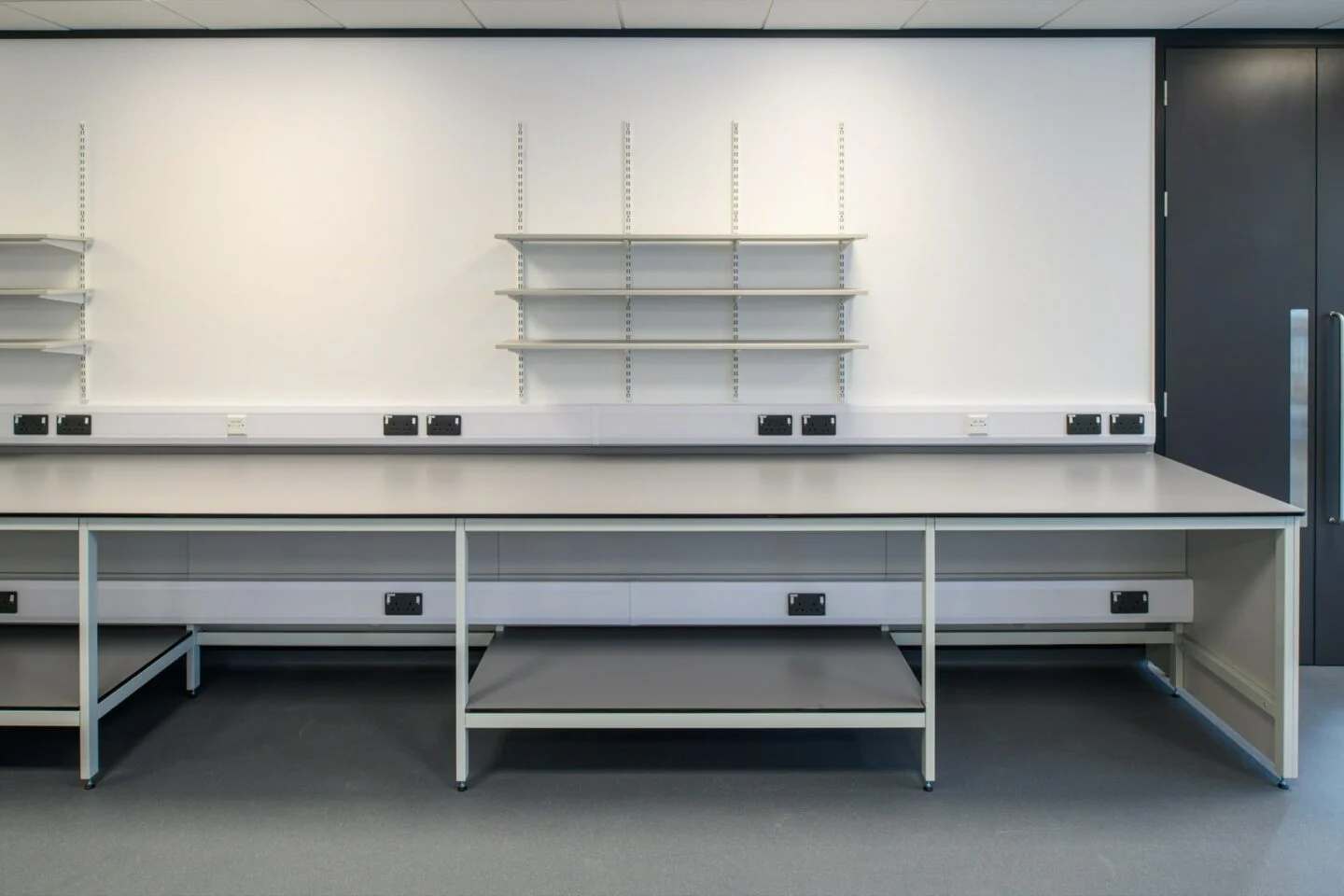 THACKRAY Sourcenet LARGE-028_JPG1920