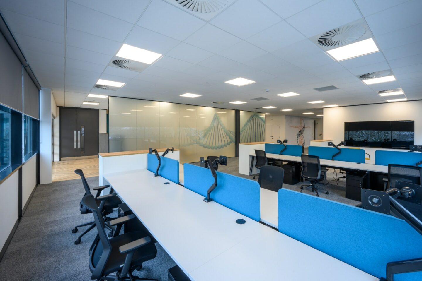 THACKRAY Sourcenet LARGE-061_JPG1920