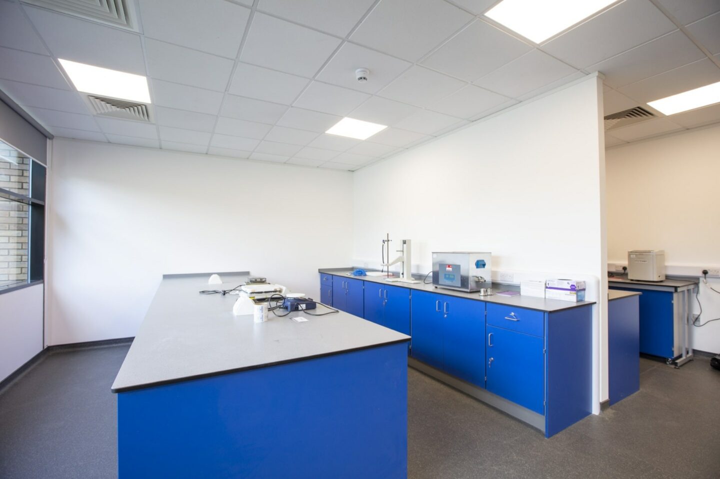 THACKRAY_CONQUEROR_HOUSE_TALGA_V3_008_JPG1920